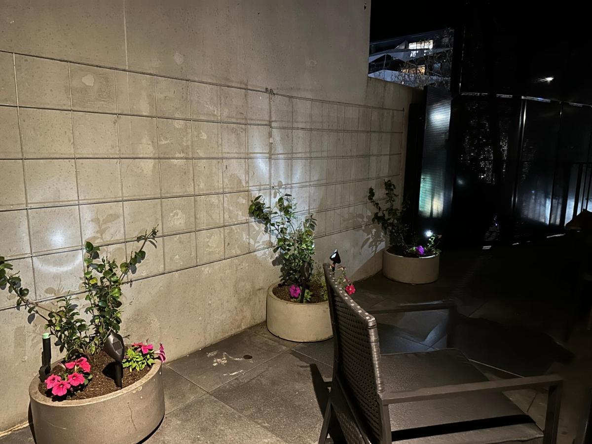 Palko - Stylish In The City Canberra Exterior photo